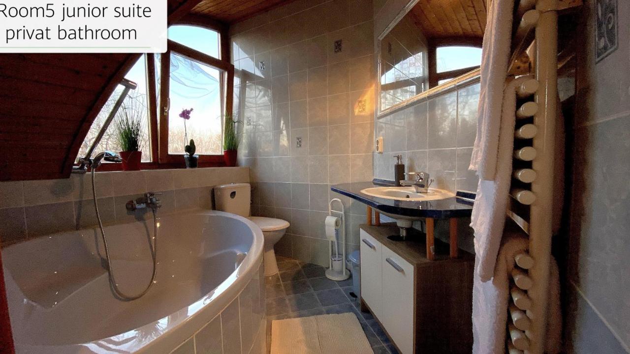 Willa House4U Balatonszárszó Zewnętrze zdjęcie