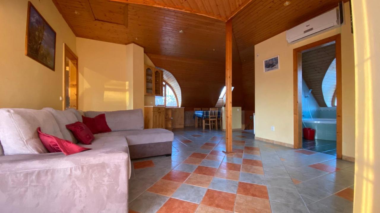 Willa House4U Balatonszárszó Zewnętrze zdjęcie