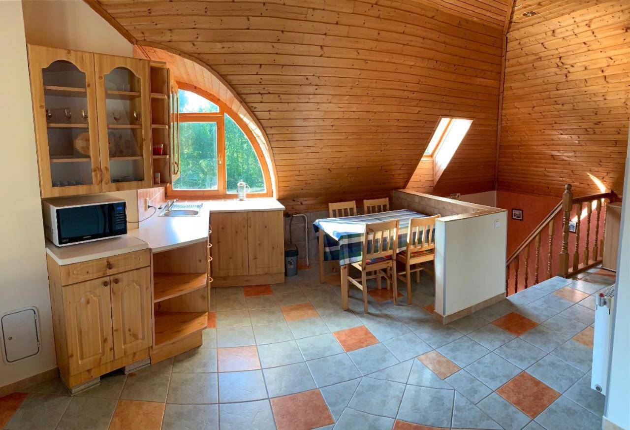 Willa House4U Balatonszárszó Zewnętrze zdjęcie