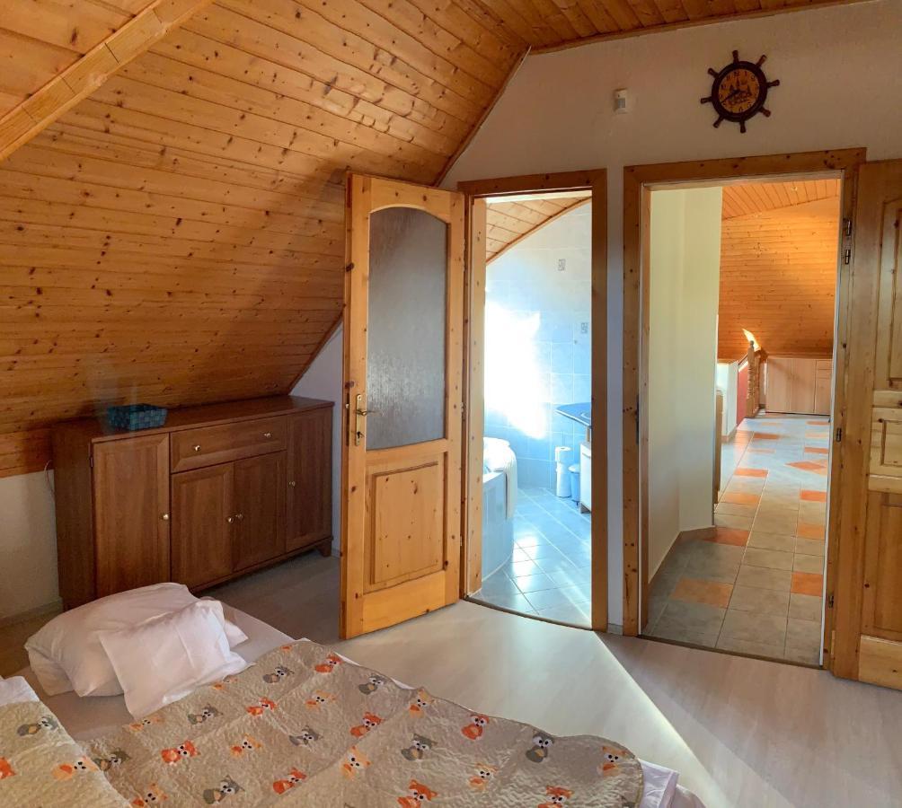 Willa House4U Balatonszárszó Zewnętrze zdjęcie