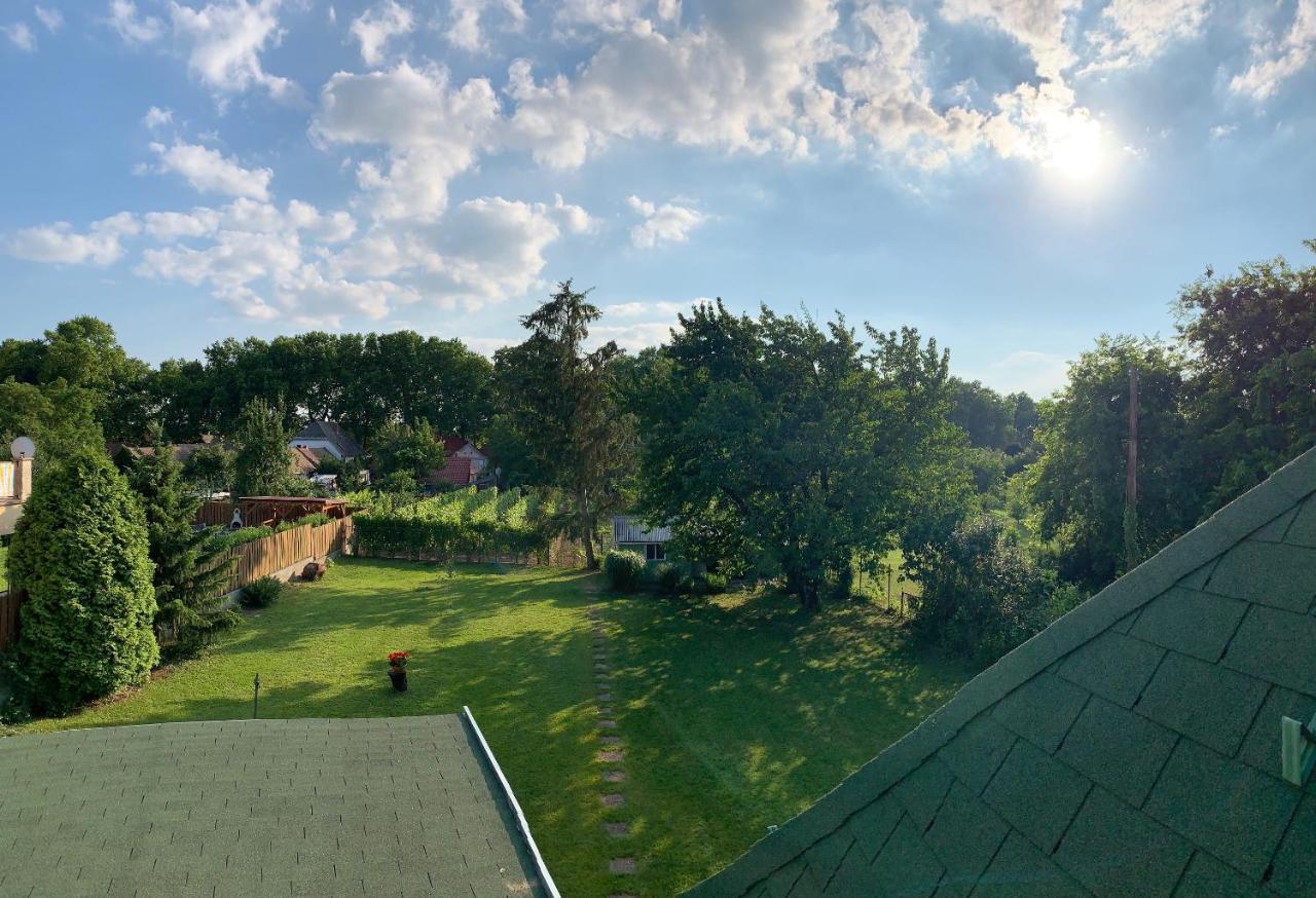 Willa House4U Balatonszárszó Zewnętrze zdjęcie