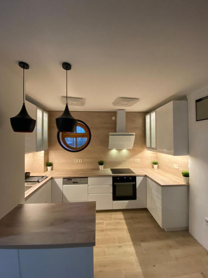 Willa House4U Balatonszárszó Zewnętrze zdjęcie